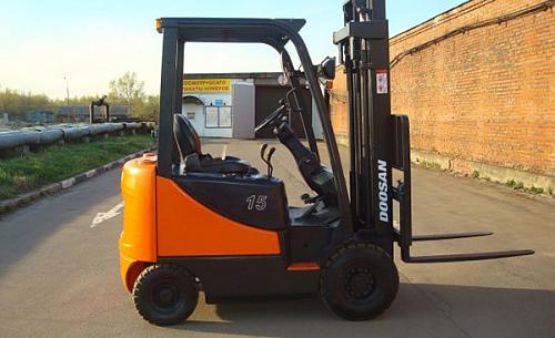 Doosan DF 160S.  �2